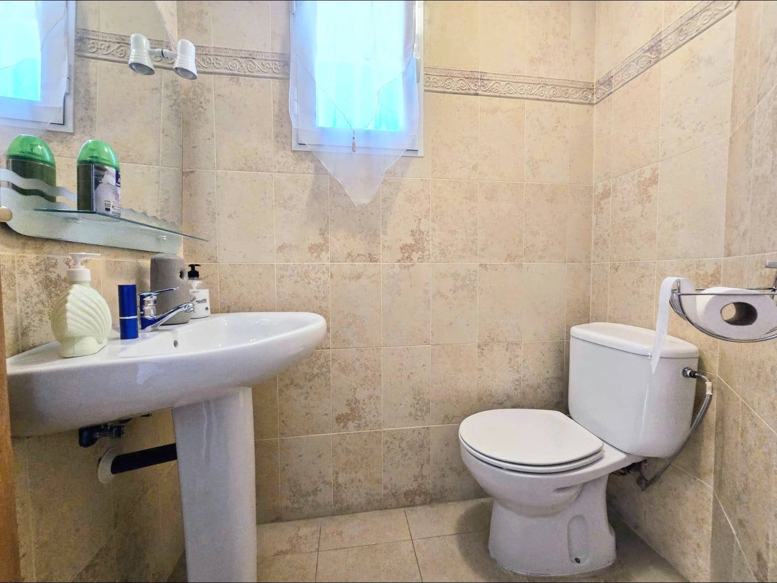 4 bedroom Townhouse for sale in Aspe with garage - € 278,100 (Ref: 9143905)