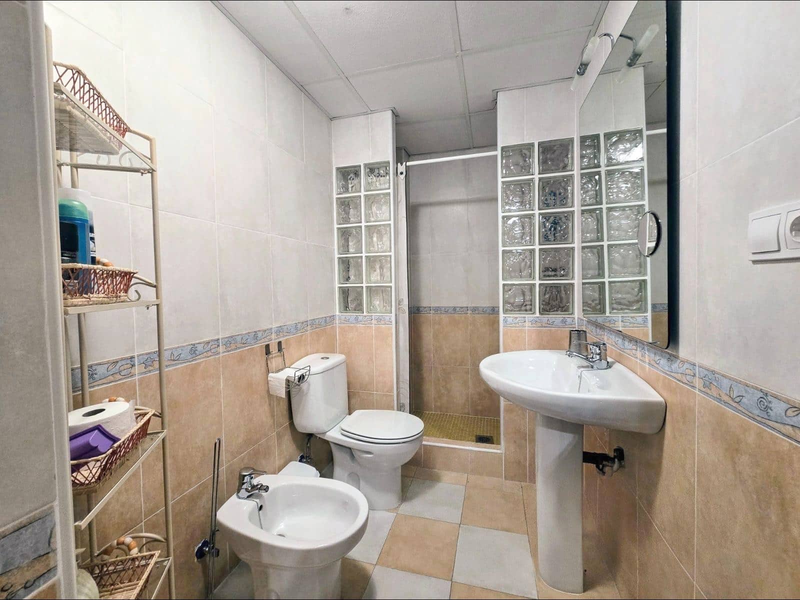 4 bedroom Townhouse for sale in Aspe with garage - € 278,100 (Ref: 9143905)