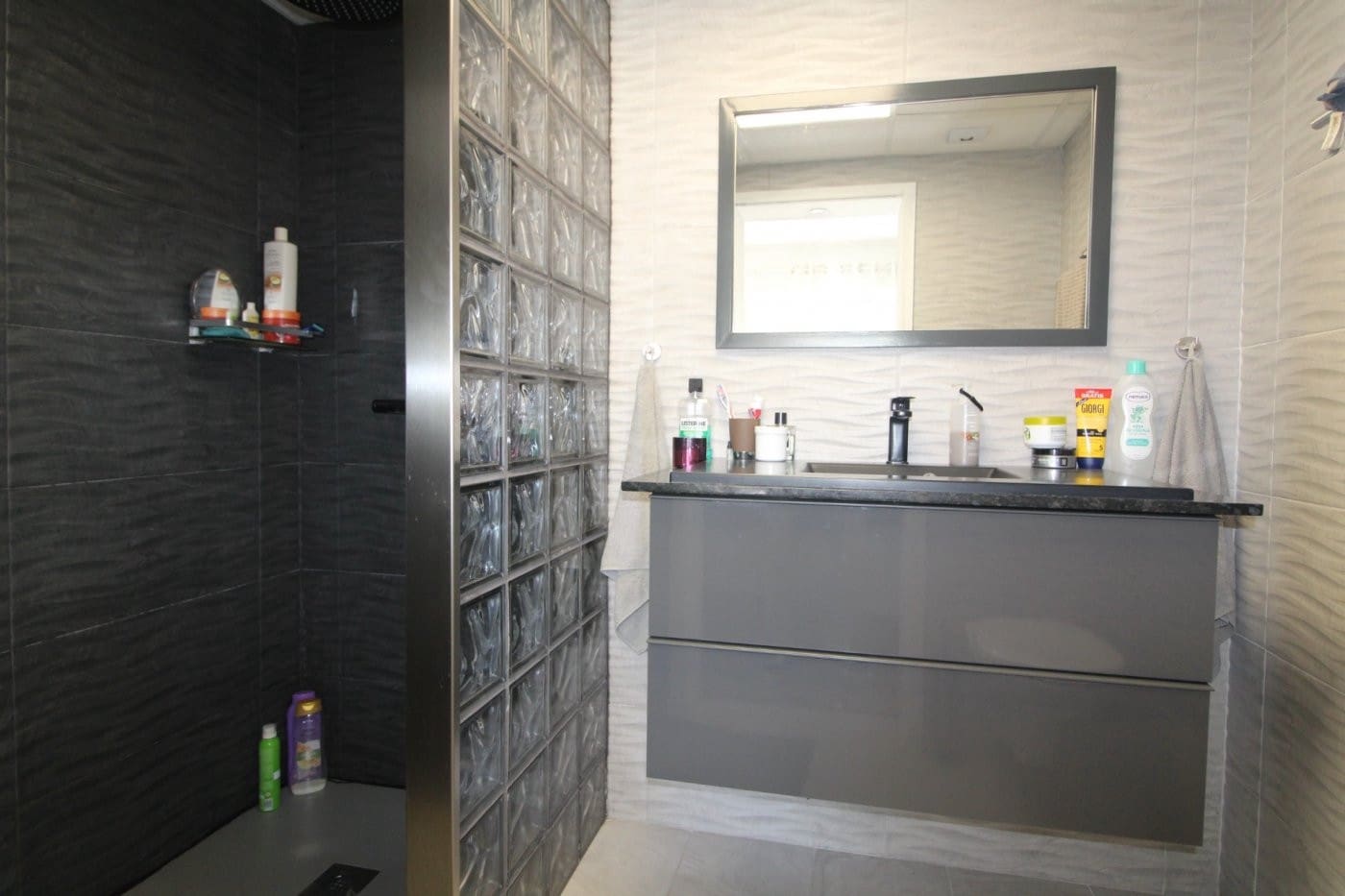 3 soverom Hus til salgs i Hondon de las Nieves med svømmebasseng garasje - € 210 000 (Ref: 9157996)