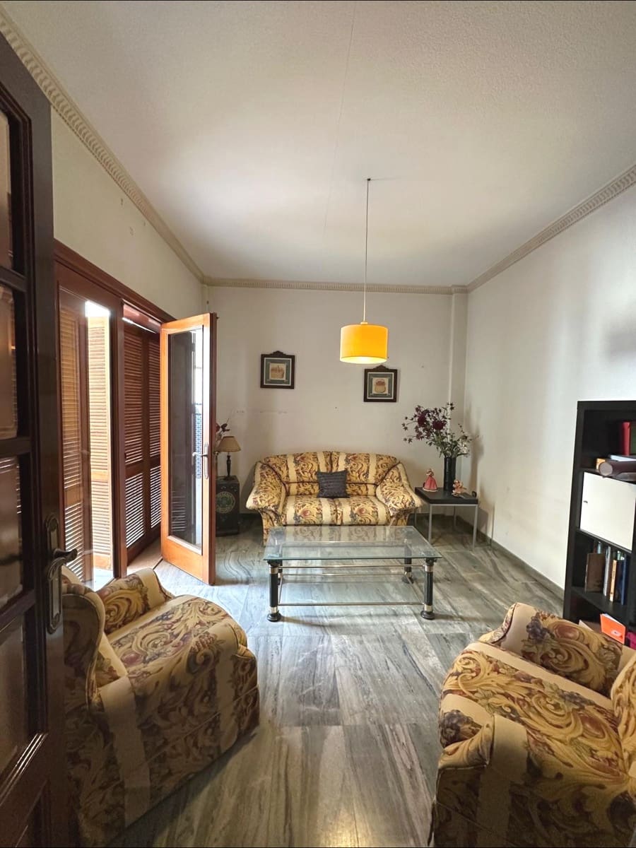 6 soveværelse Byhus til salg i Novelda med swimmingpool garage - € 435.000 (Ref: 9230982)