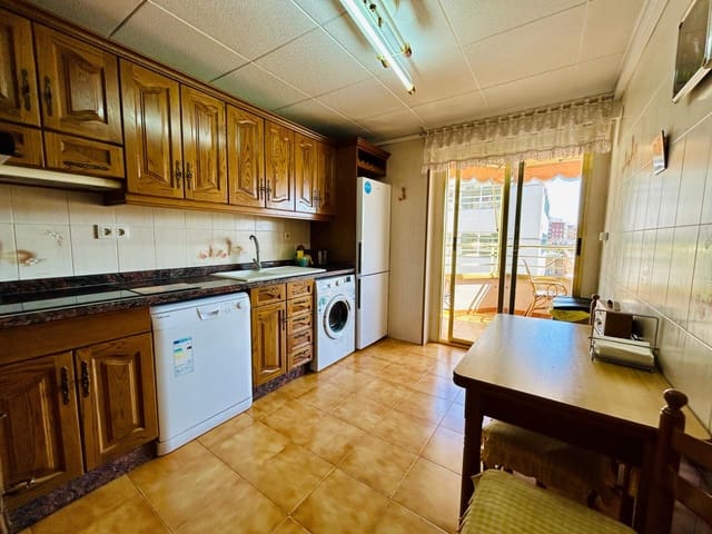 3 makuuhuone Huoneisto myytävänä paikassa Centro, Santa Pola mukana uima-altaan - 360 000 € (Ref: 9230989)