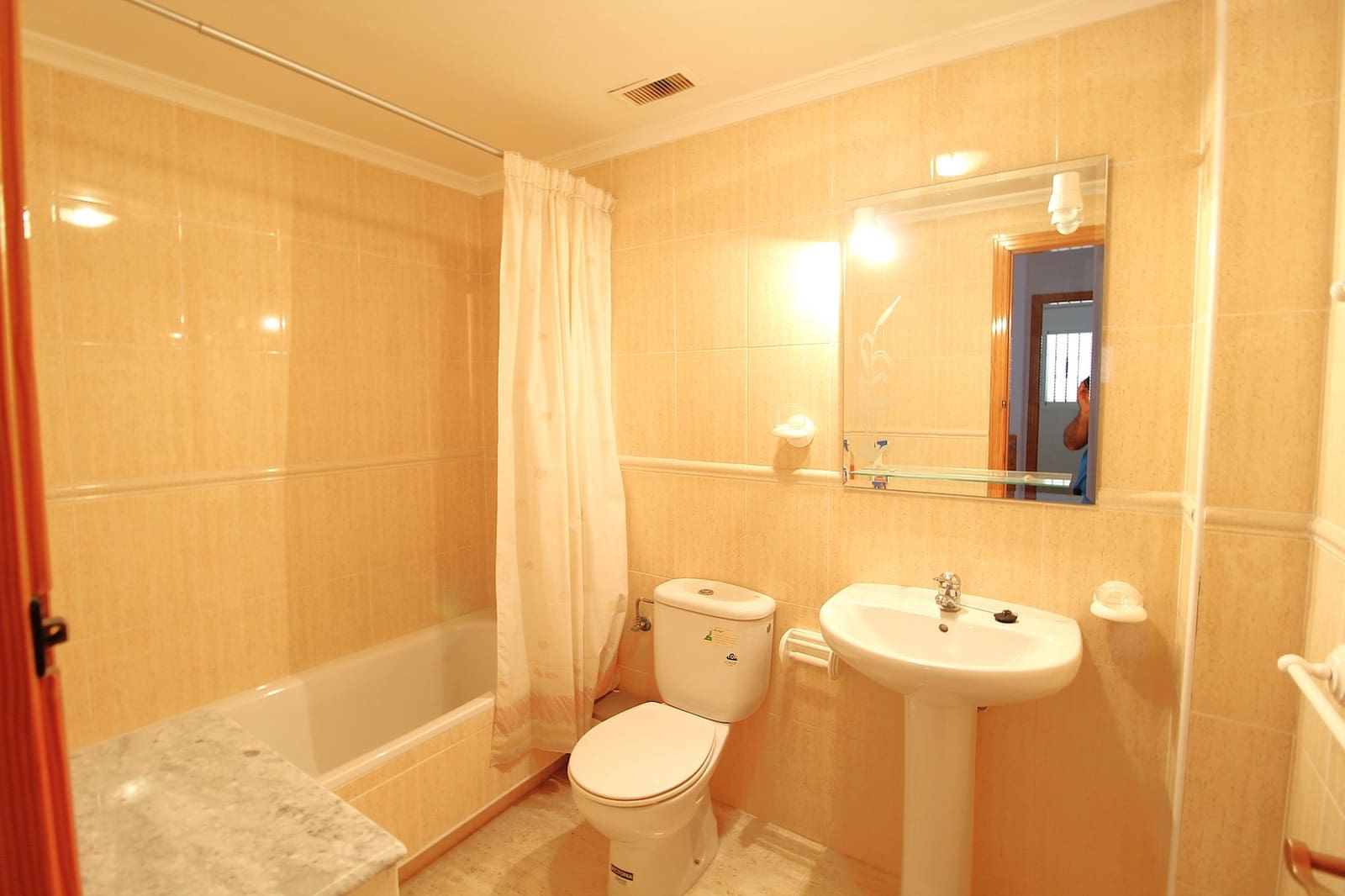 3 soverom Leilighet til salgs i Playa Flamenca med svømmebasseng - € 266 000 (Ref: 9230993)