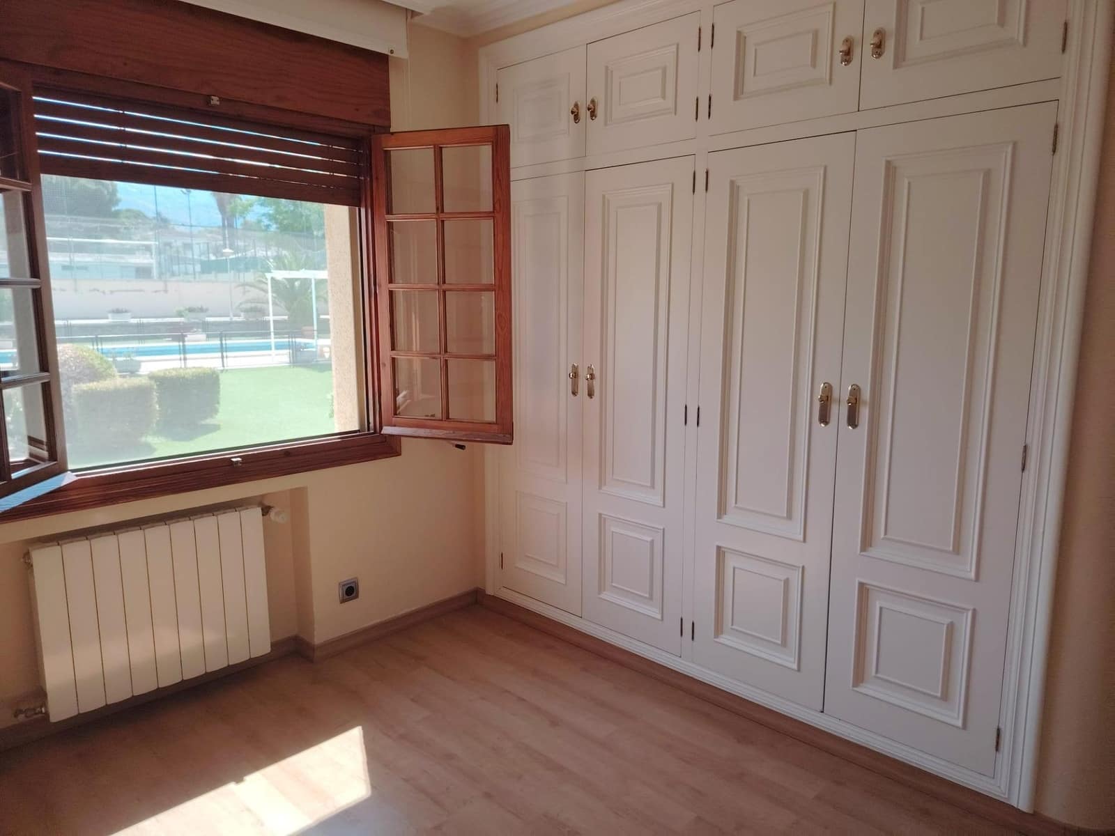 5 soverom Finca/Herregård til salgs i Petrel / Petrer med svømmebasseng - € 550 000 (Ref: 9248823)