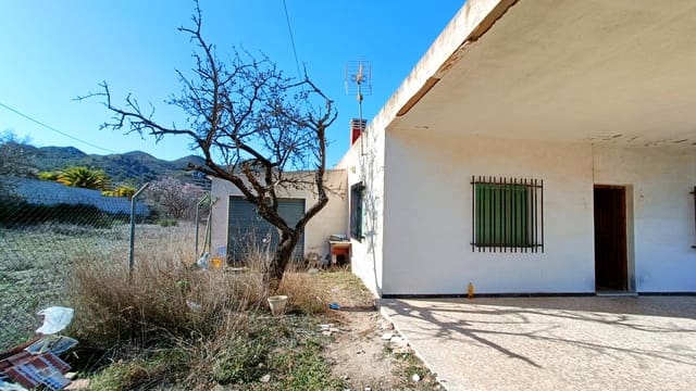 Finca/Casa Rural de 3 habitaciones en Hondón de los Frailes en venta con piscina garaje - 120.000 € (Ref: 9266467)