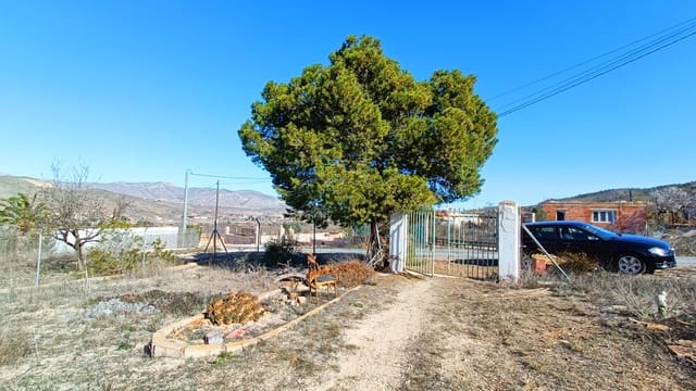 Finca/Casa Rural de 3 habitaciones en Hondón de los Frailes en venta con piscina garaje - 120.000 € (Ref: 9266467)