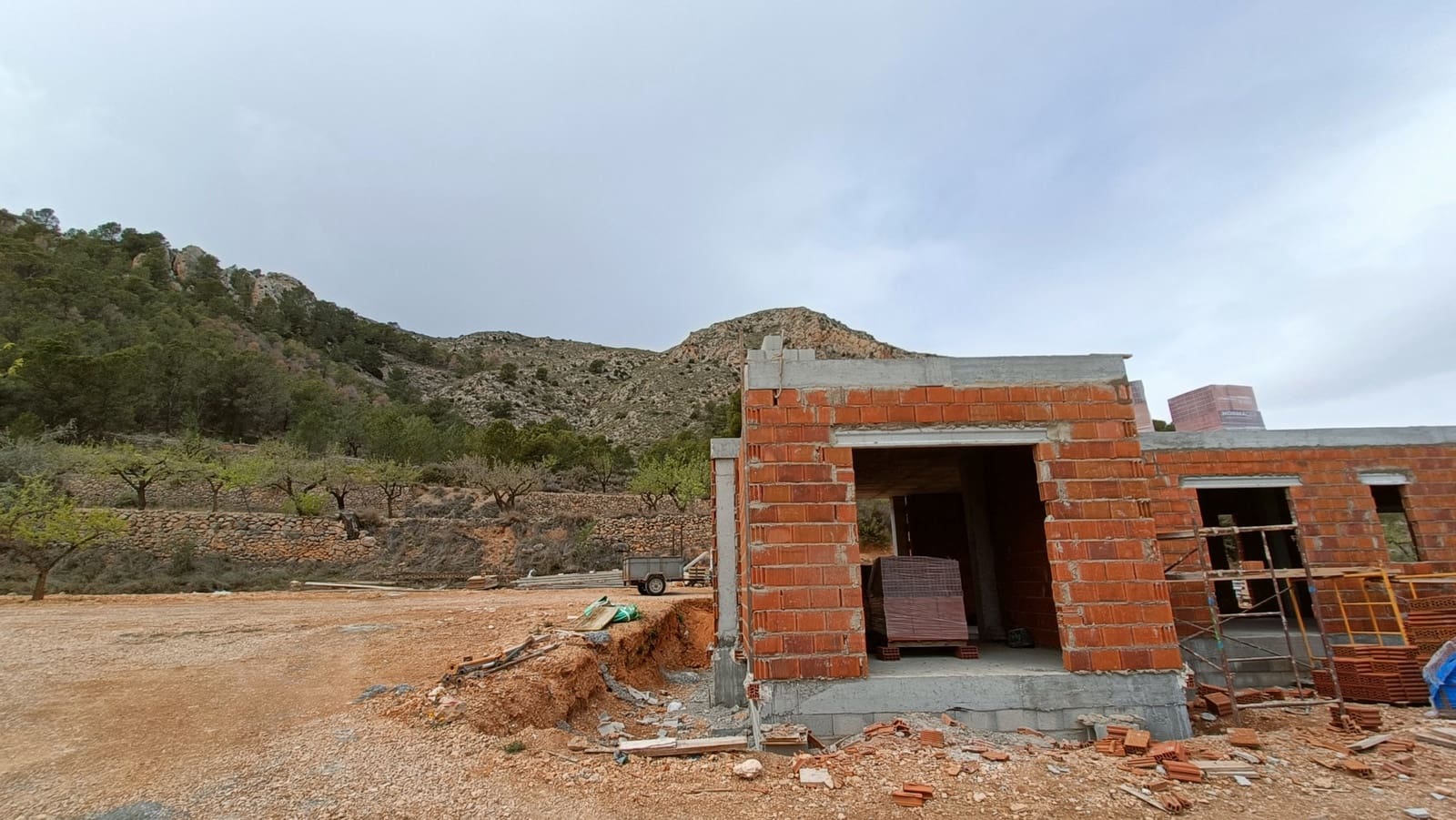 4 bedroom Villa for sale in La Romana with pool - € 450,000 (Ref: 9266468)