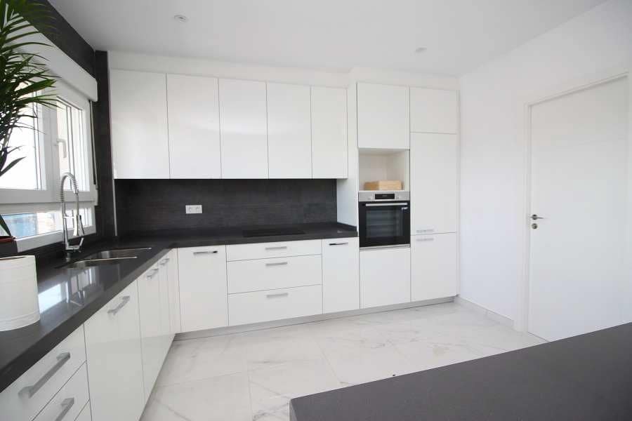 5 sovrum Villa till salu i Pinoso med pool garage - 547 000 € (Ref: 9266476)