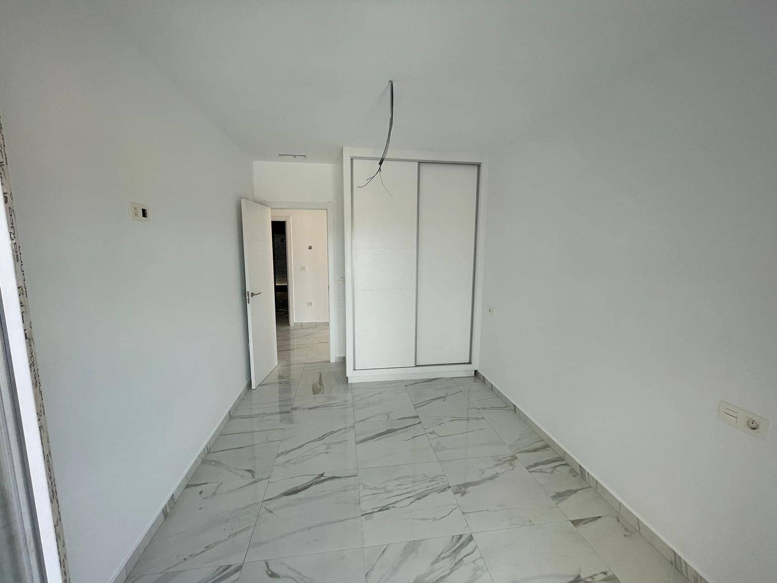 Chalet de 6 habitaciones en Pinoso en venta con piscina garaje - 611.000 € (Ref: 9266477)