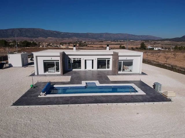 3 bedroom Villa for sale in Pinoso with pool garage - € 398,000 (Ref: 9266478)