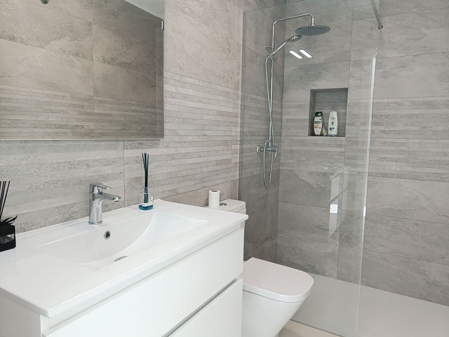 4 bedroom Villa for sale in Pinoso with pool garage - € 518,000 (Ref: 9266480)