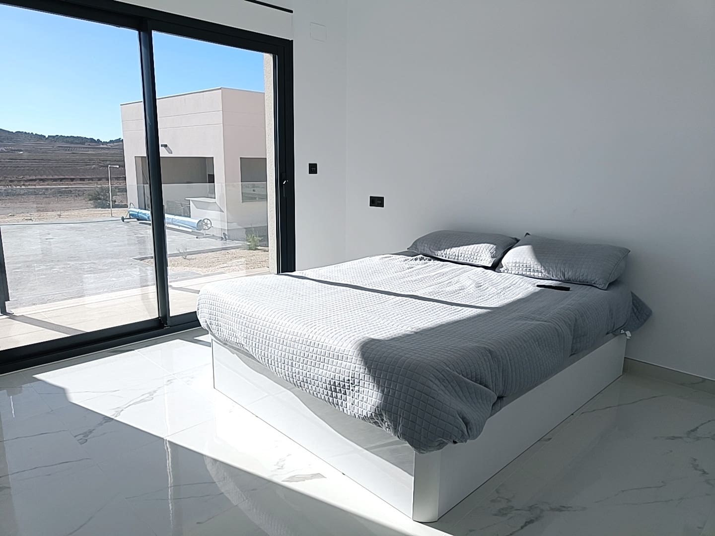 4 bedroom Villa for sale in Pinoso with pool garage - € 518,000 (Ref: 9266480)