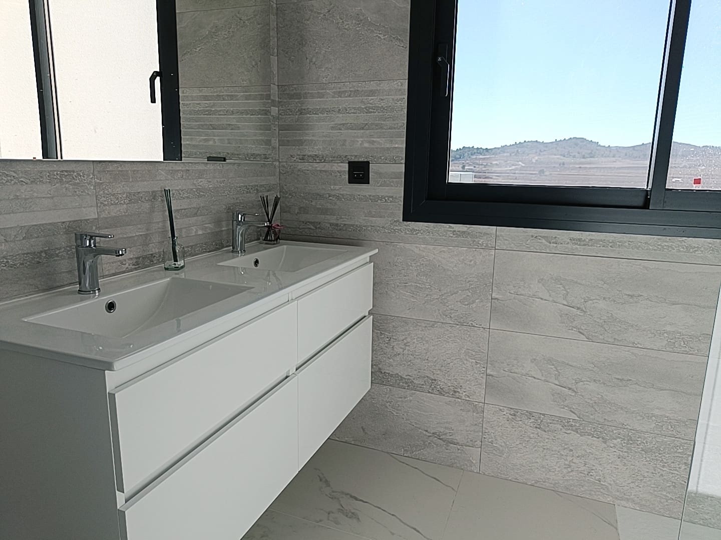 4 bedroom Villa for sale in Pinoso with pool garage - € 518,000 (Ref: 9266480)