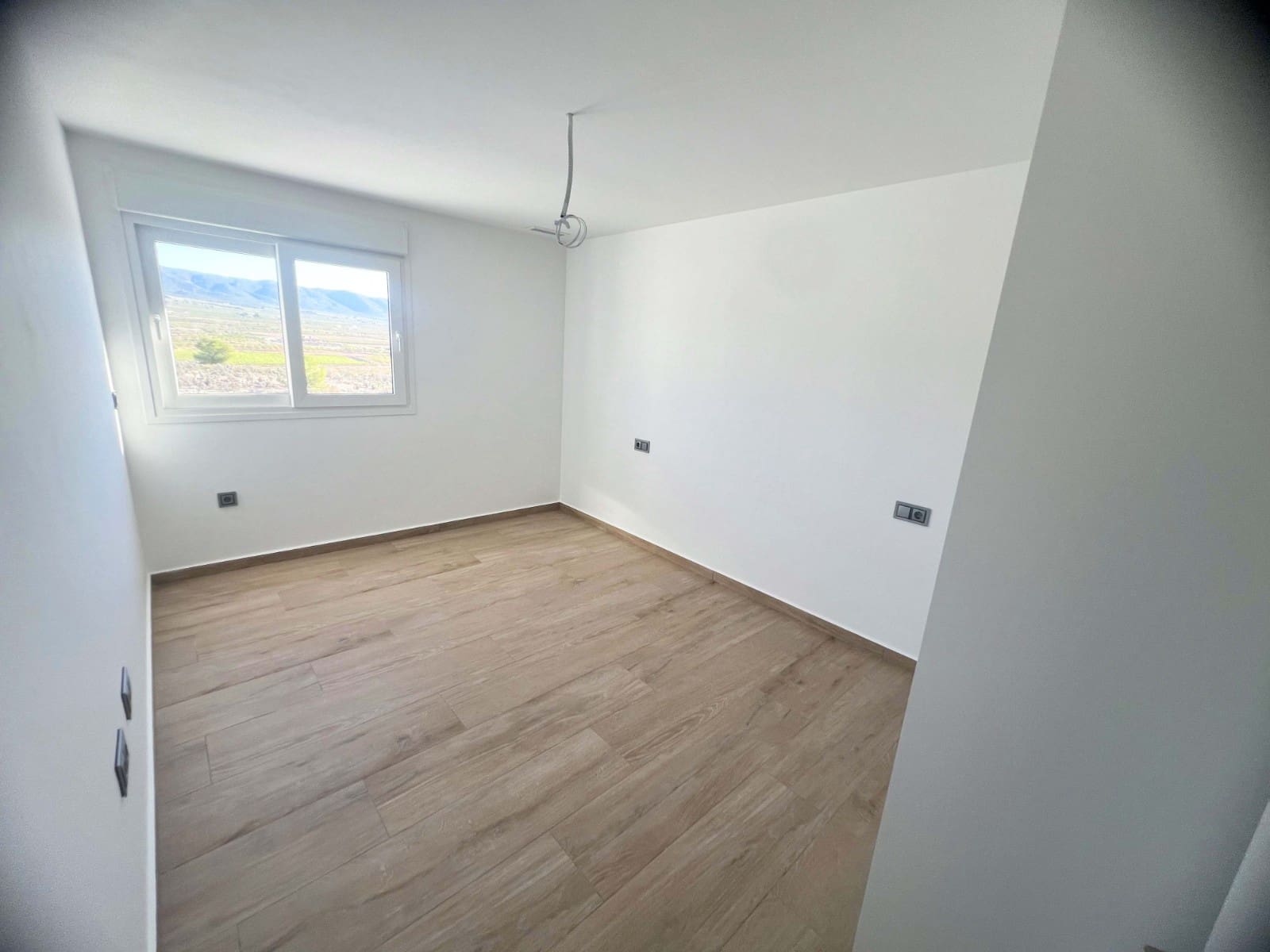 3 soverom Finca/Herregård til salgs i Pinoso med svømmebasseng - € 350 000 (Ref: 9266485)