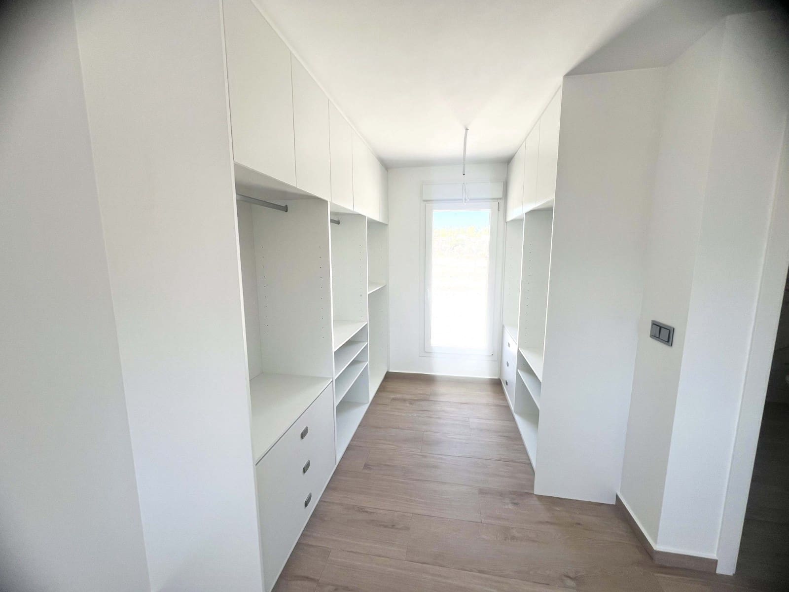 3 soverom Finca/Herregård til salgs i Pinoso med svømmebasseng - € 350 000 (Ref: 9266485)