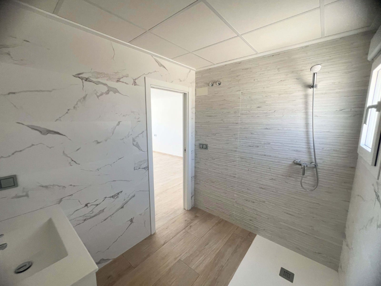 3 soverom Finca/Herregård til salgs i Pinoso med svømmebasseng - € 350 000 (Ref: 9266485)