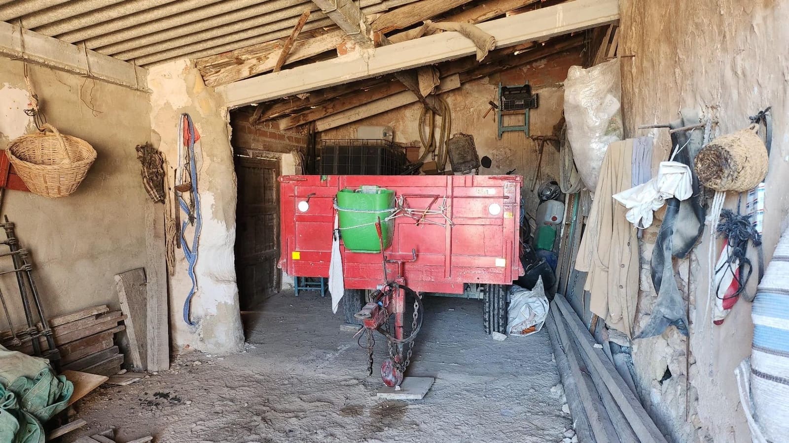 Finka/Dom wiejski na sprzedaż w Pinoso - 75 000 € (Ref: 9288175)