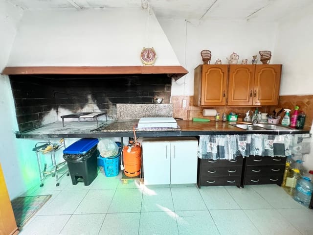 4 soveværelse Finca/Landehus til salg i La Romana med swimmingpool - € 320.000 (Ref: 9288181)