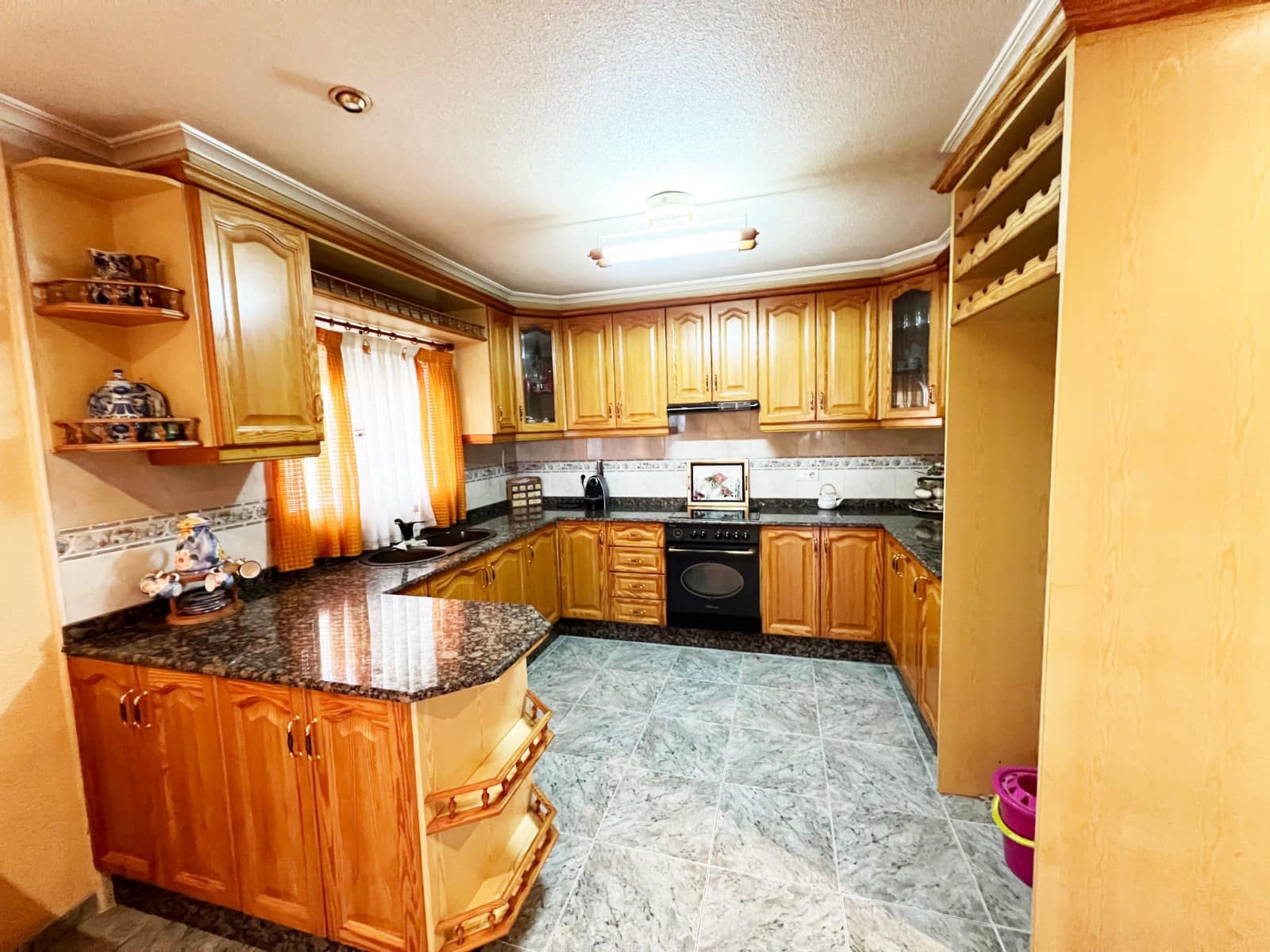 4 soveværelse Finca/Landehus til salg i La Romana med swimmingpool - € 320.000 (Ref: 9288181)