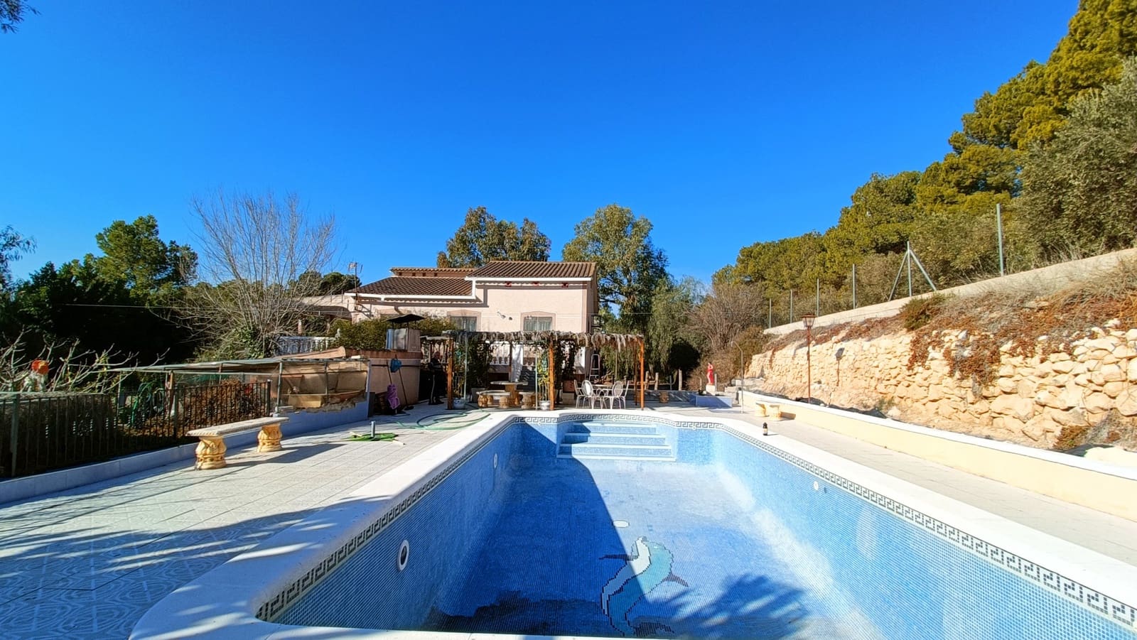 4 soveværelse Finca/Landehus til salg i La Romana med swimmingpool - € 320.000 (Ref: 9288181)