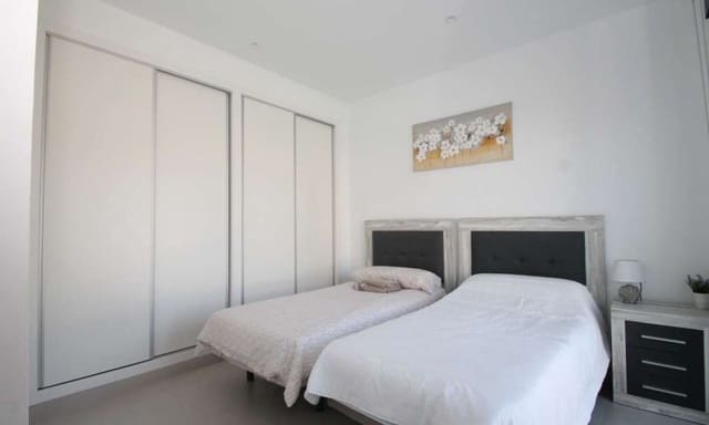 3 Zimmer Villa zu verkaufen in Pinar de Campoverde, Pilar de la Horadada - 319.000 € (Ref: 9288237)