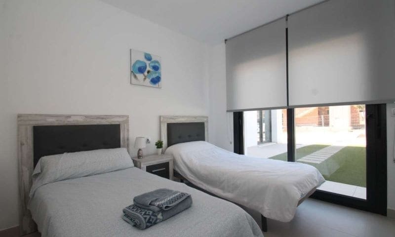 3 Zimmer Villa zu verkaufen in Pilar de la Horadada - 319.000 € (Ref: 9288237)