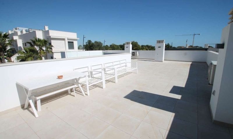 3 Zimmer Villa zu verkaufen in Pilar de la Horadada - 319.000 € (Ref: 9288237)