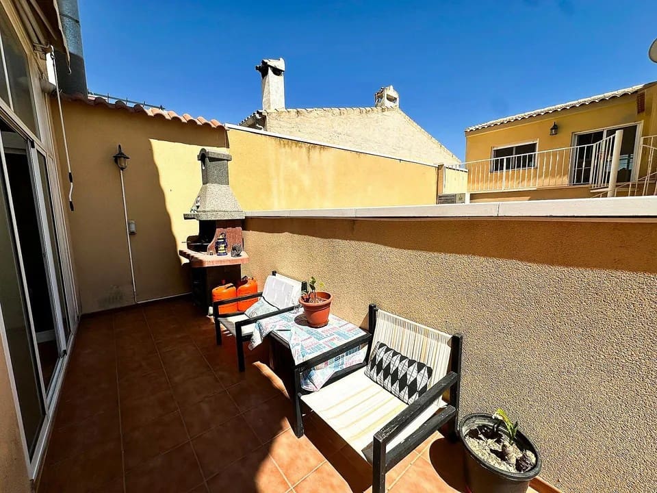 3 soverom Hus til salgs i Hondon de los Frailes med garasje - € 179 000 (Ref: 9306371)