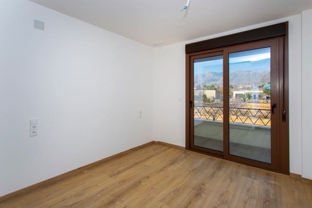 3 chambre Appartement à vendre à La Canalosa, Hondón de las Nieves - 198 000 € (Ref: 9306376)