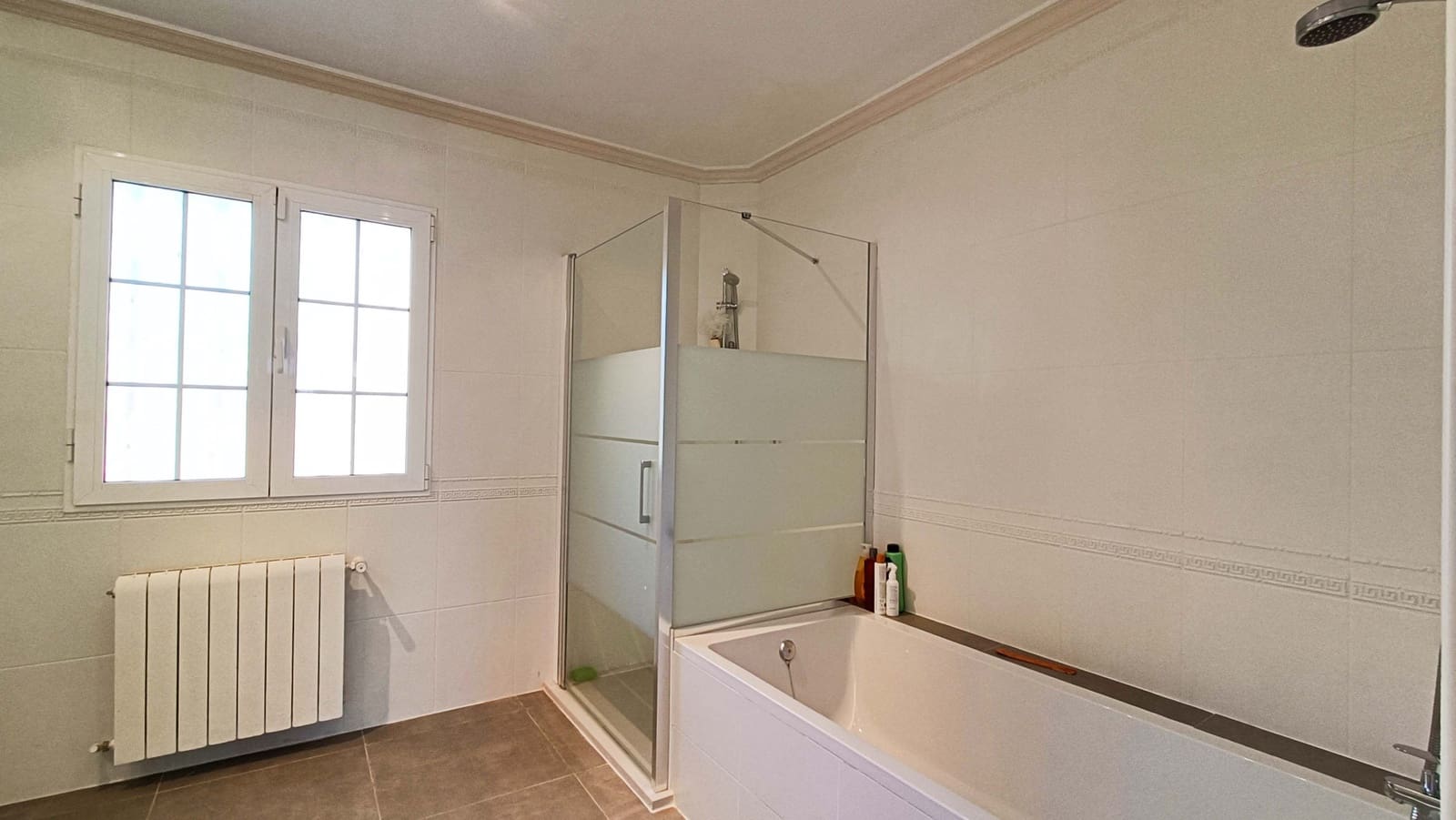 5 soveværelse Finca/Landehus til salg i Hondon de los Frailes med swimmingpool garage - € 369.550 (Ref: 9324313)