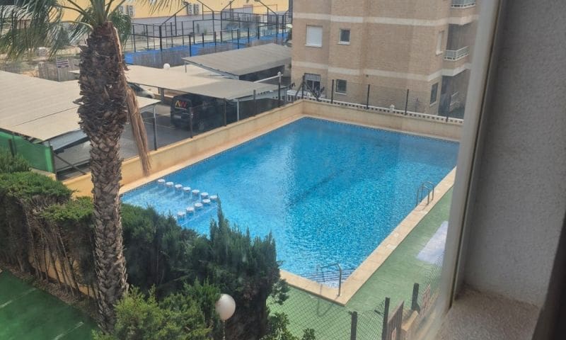 2 soverom Leilighet til salgs i Torrevieja med svømmebasseng garasje - € 135 995 (Ref: 9357218)