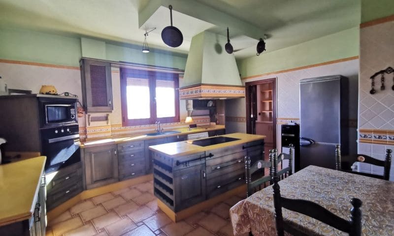 4 chambre Villa/Maison à vendre à Orihuela avec piscine garage - 1 450 000 € (Ref: 9357220)