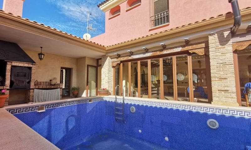 4 chambre Villa/Maison à vendre à Orihuela avec piscine garage - 1 450 000 € (Ref: 9357220)