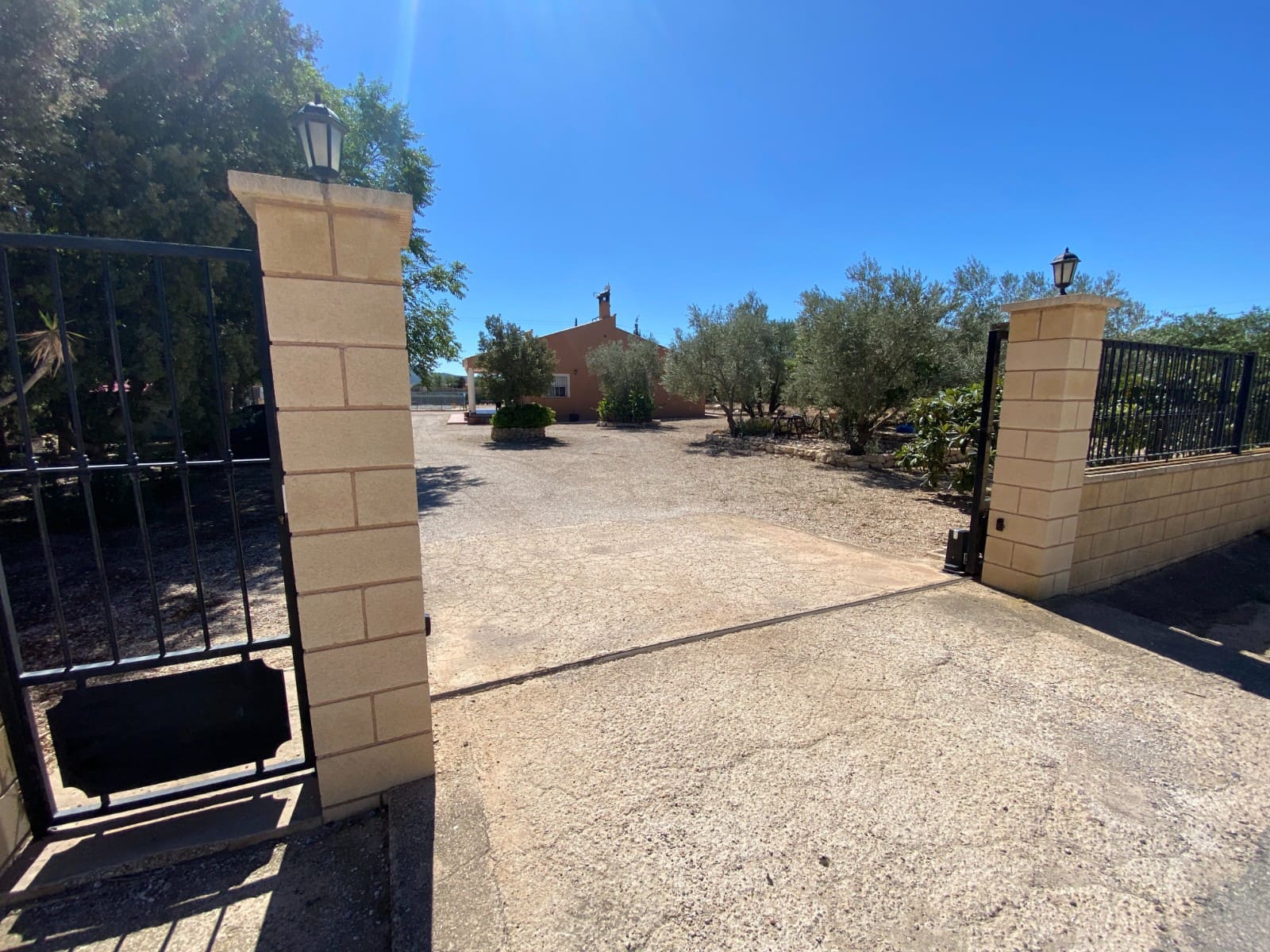 3 makuuhuone Maalaistalo myytävänä paikassa Salinas mukana uima-altaan 
autotalli - 249 999 € (Ref: 9377928)