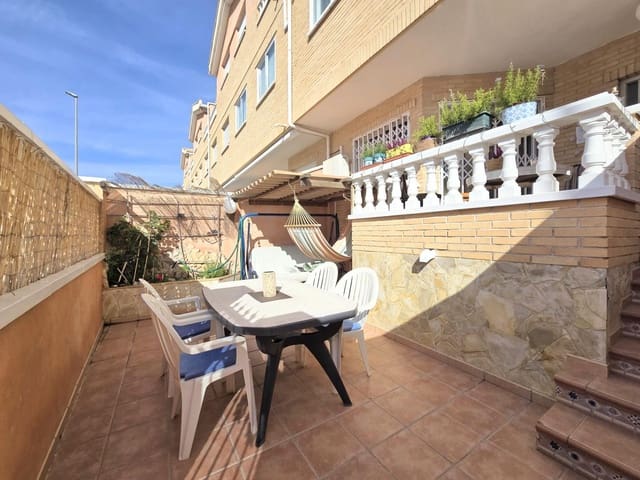 5 bedroom Townhouse for sale in Monóvar / Monóver with garage - € 195,000 (Ref: 9393979)