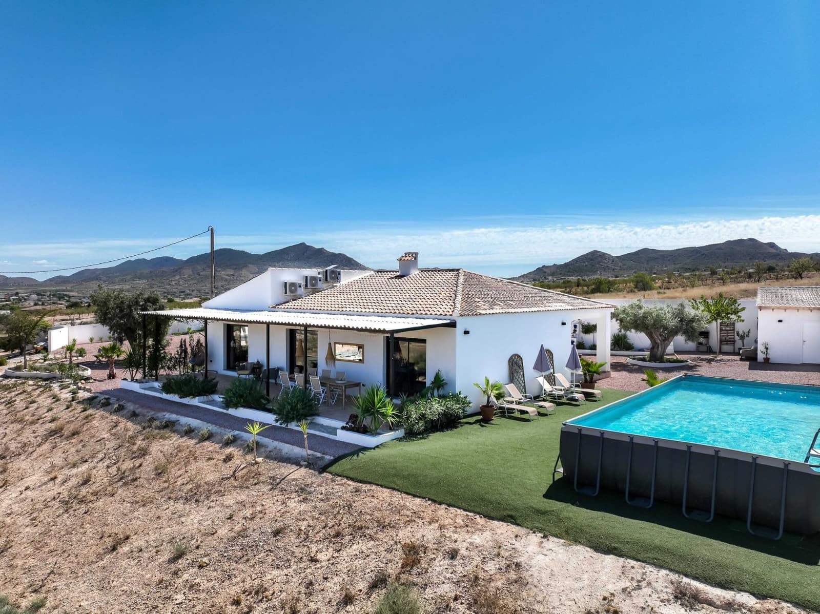 4 sovrum Finca/Hus på landet till salu i Hondon de los Frailes med pool - 299 000 € (Ref: 9393982)