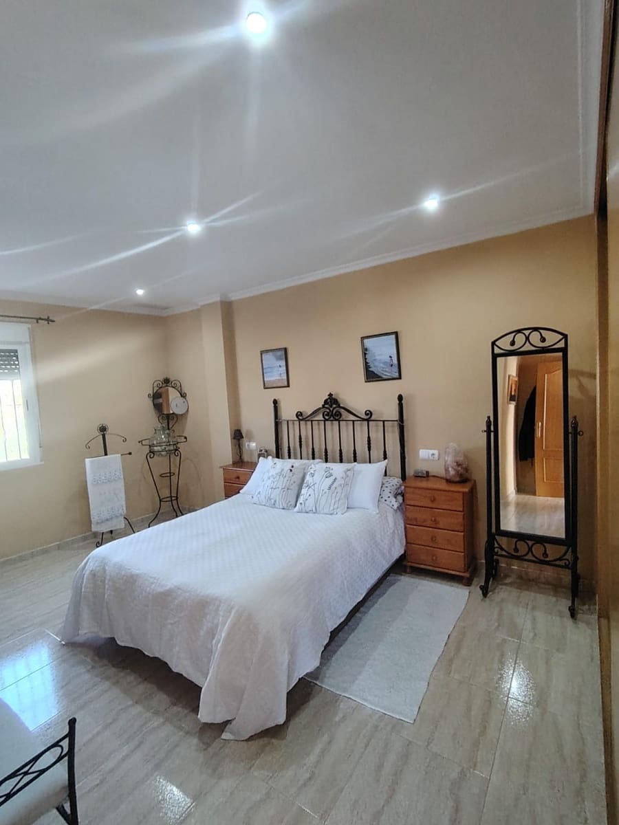 3 soveværelse Byhus til salg i Hondon de los Frailes med garage - € 180.260 (Ref: 9409294)