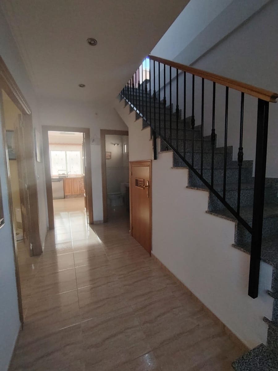 3 soveværelse Byhus til salg i Hondon de los Frailes med garage - € 180.260 (Ref: 9409294)