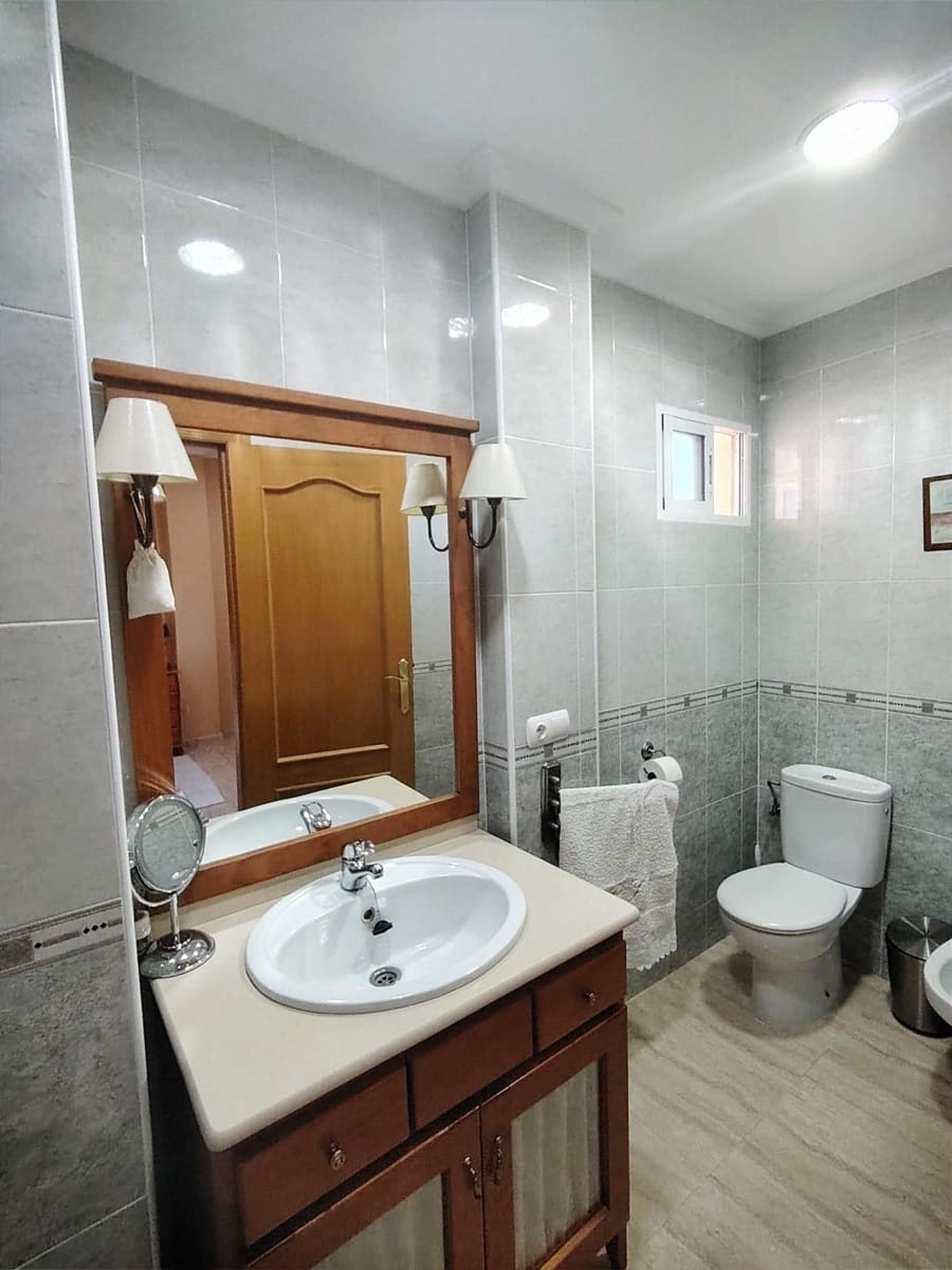 3 soveværelse Byhus til salg i Hondon de los Frailes med garage - € 180.260 (Ref: 9409294)