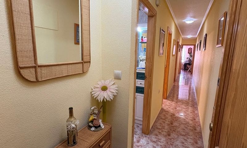 3 chambre Appartement à vendre à Torrevieja - 187 500 € (Ref: 9409319)