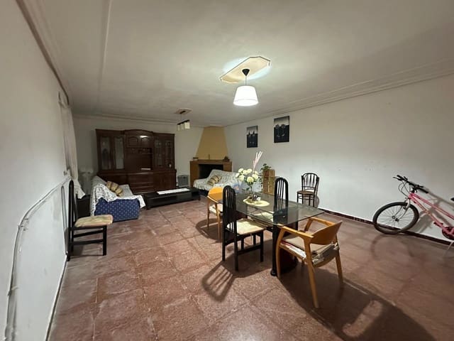 4 bedroom Townhouse for sale in Aspe - € 82,000 (Ref: 9425751)