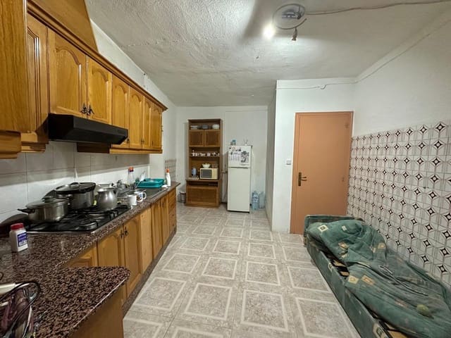 4 bedroom Townhouse for sale in Aspe - € 82,000 (Ref: 9425751)