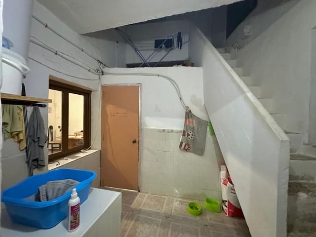 4 bedroom Townhouse for sale in Aspe - € 82,000 (Ref: 9425751)