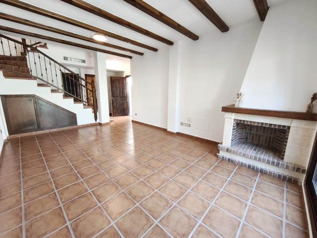 3 bedroom Apartment for sale in Algorfa with pool - € 220,000 (Ref: 9425755)