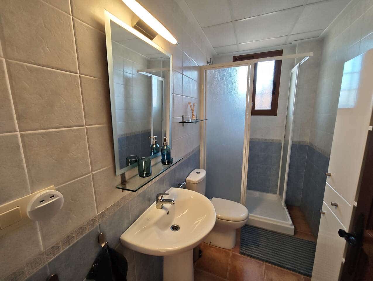 3 soveværelse Finca/Landehus til salg i Pinoso med swimmingpool - € 259.995 (Ref: 9441877)