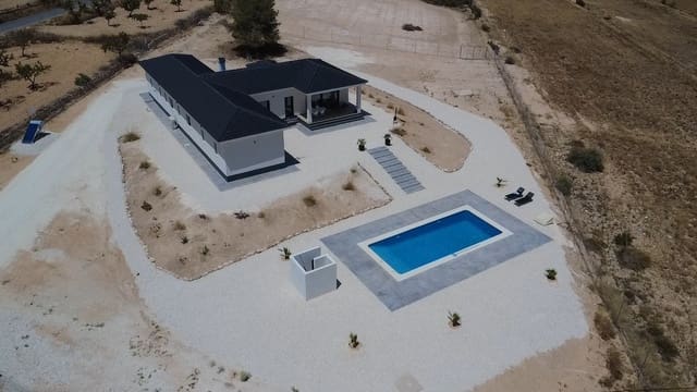 4 chambre Finca/Maison de Campagne à vendre à Pinoso avec piscine - 549 995 € (Ref: 9441879)