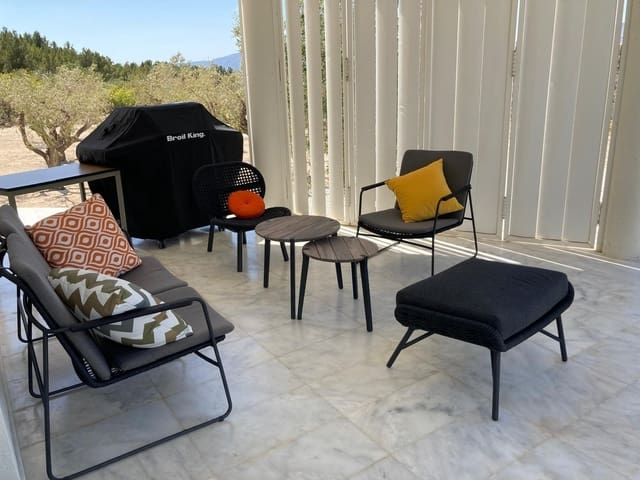 5 Zimmer Finca/Landgut zu verkaufen in Petrel / Petrer mit Pool - 1.600.000 € (Ref: 9471191)