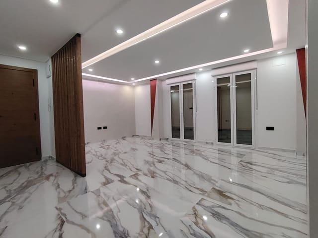 2 bedroom Apartment for sale in Elche / Elx - € 167,260 (Ref: 9471194)