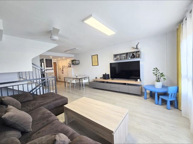 Casa de 3 habitaciones en Aspe en venta - 182.000 € (Ref: 9486759)