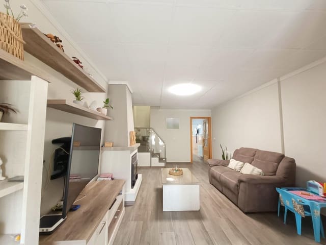 5 soveværelse Byhus til salg i Hondón de los Frailes - € 149.950 (Ref: 9521327)