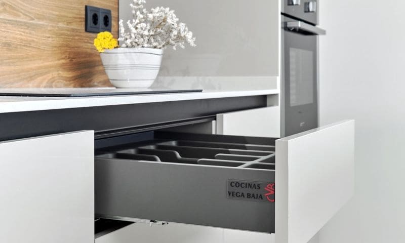 Apartamento de 2 habitaciones en Torrevieja en venta con piscina garaje - 370.000 € (Ref: 9622519)